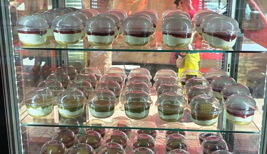 Vitrina de postres individuales para llevar