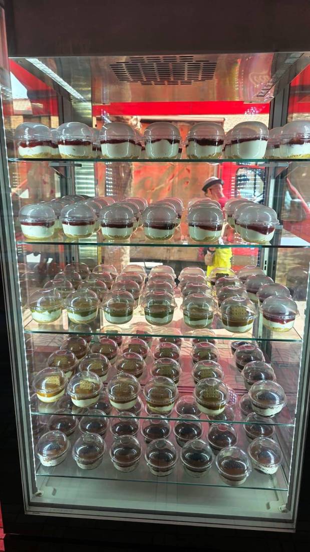 Vitrina de postres individuales para llevar